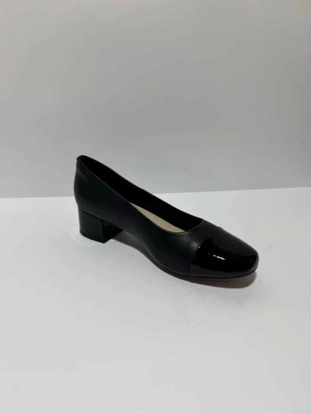 Clark’s Womens Marilyn Sara Pump Heels Black Size Size 9W